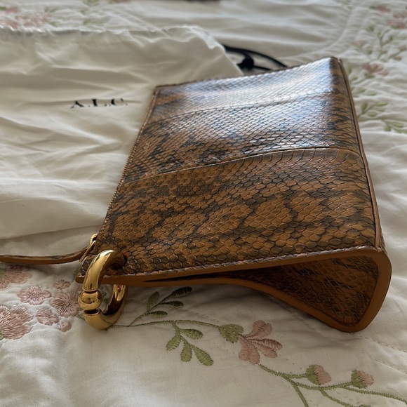 ALC snake skin clutch - Picture 8 of 13